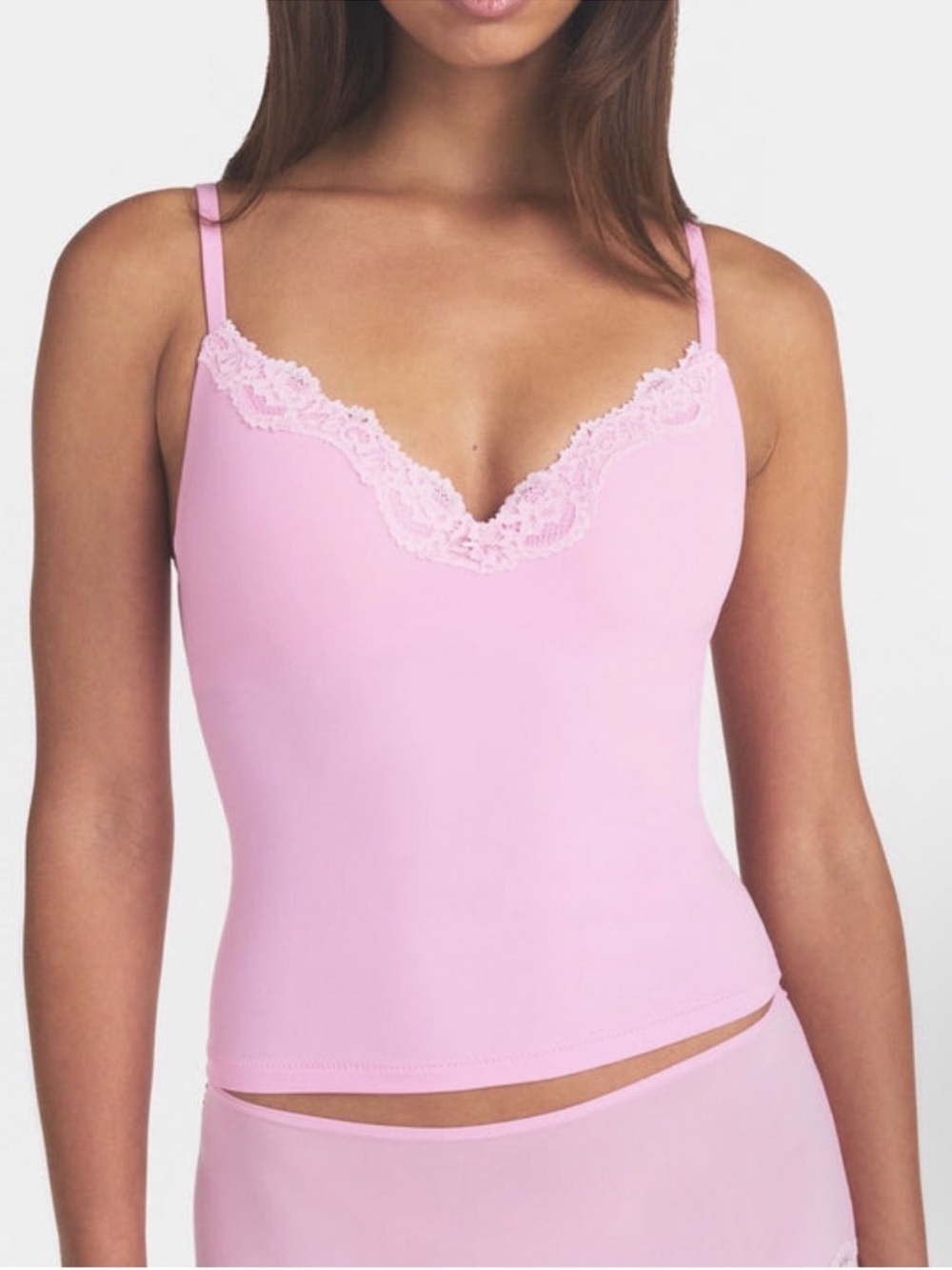 ♡ SKIMS Fits Everybody Lace Push-Up Cami Bubble Gum Tonal